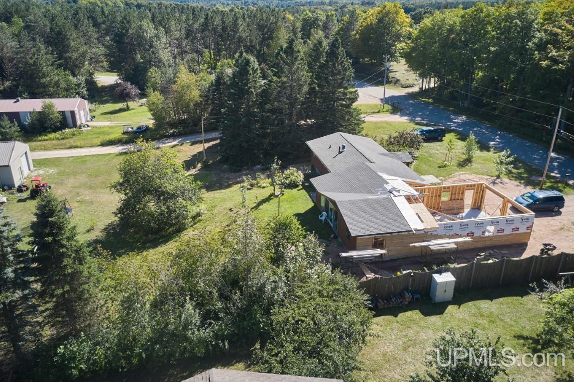 N6540 Alger Heights Road Munising, MI 49862 - Photo 17 of 27 Gallery Image 17