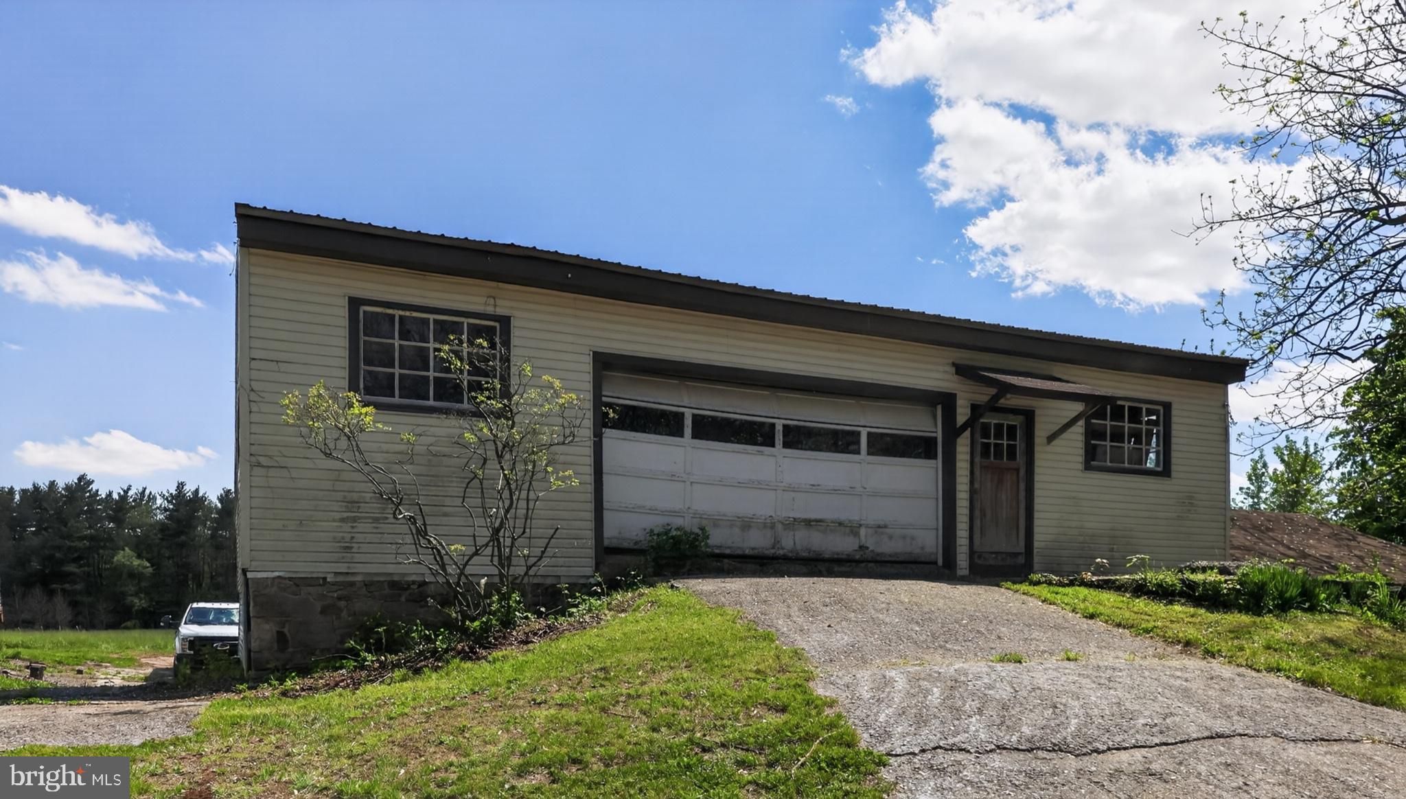 1599 Sanctuary Road Manheim, PA 17545 - Photo 48 of 66 Charming fixer-upper with potential.