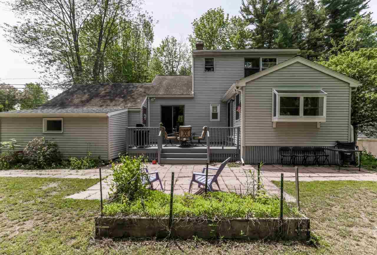 125 Tolend Road Dover, NH 03820 - Photo 4 of 37