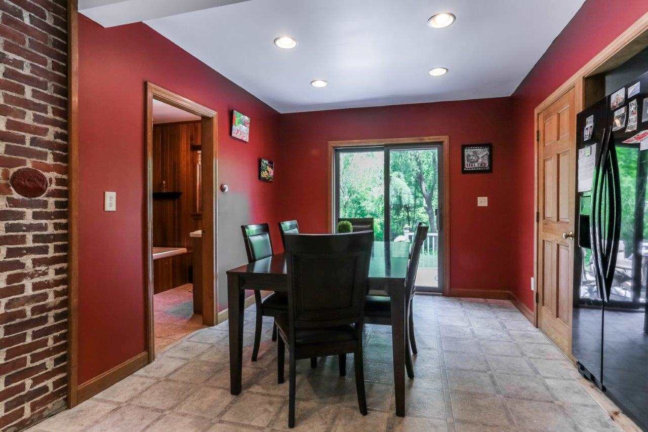 125 Tolend Road Dover, NH 03820 - Photo 8 of 37
