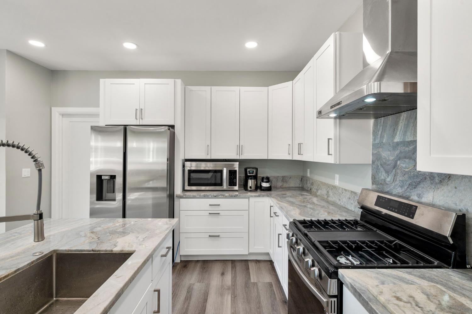 716 Railroad Flat Road Mokelumne Hill, CA 95245 - Photo 7 of 39