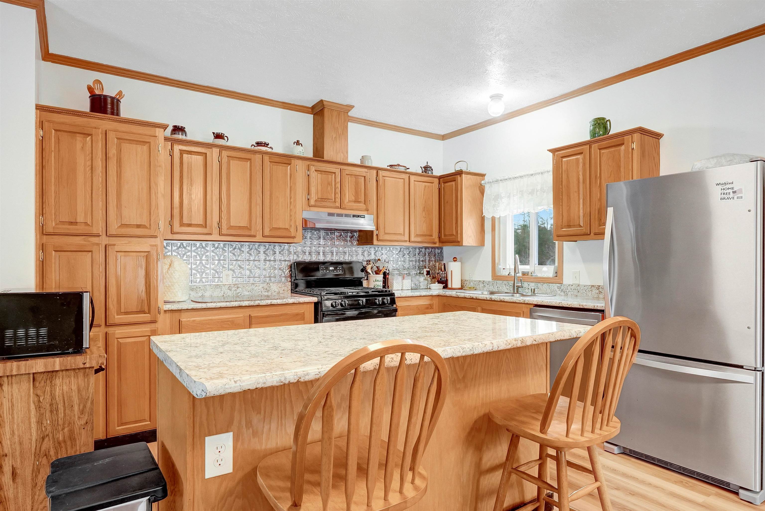 2518 East 32 Road Cadillac, MI 49601 - Photo 4 of 38
