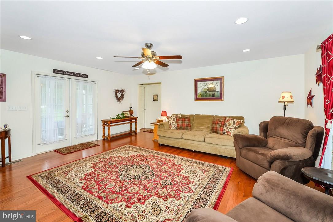 36866 Red Berry Road Delmar, DE 19940 - Photo 3 of 37