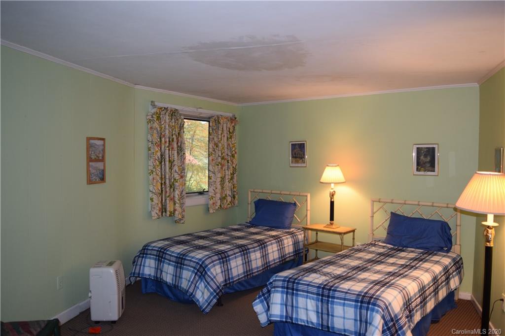 193 Rockledge Road, Unit 31 Spruce Pine, NC 28777 - Photo 13 of 14 Gallery Image 13