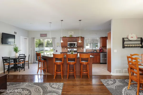 $939,000 | 771 Park Avenue, Belford, NJ 07718