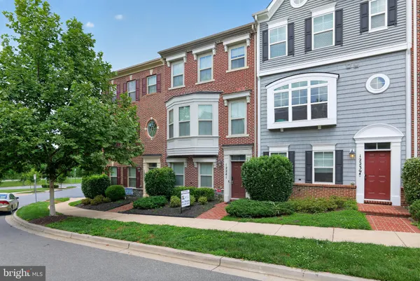 $3,300 | 12241 Bluffwood Terrace, Clarksburg, MD 20871