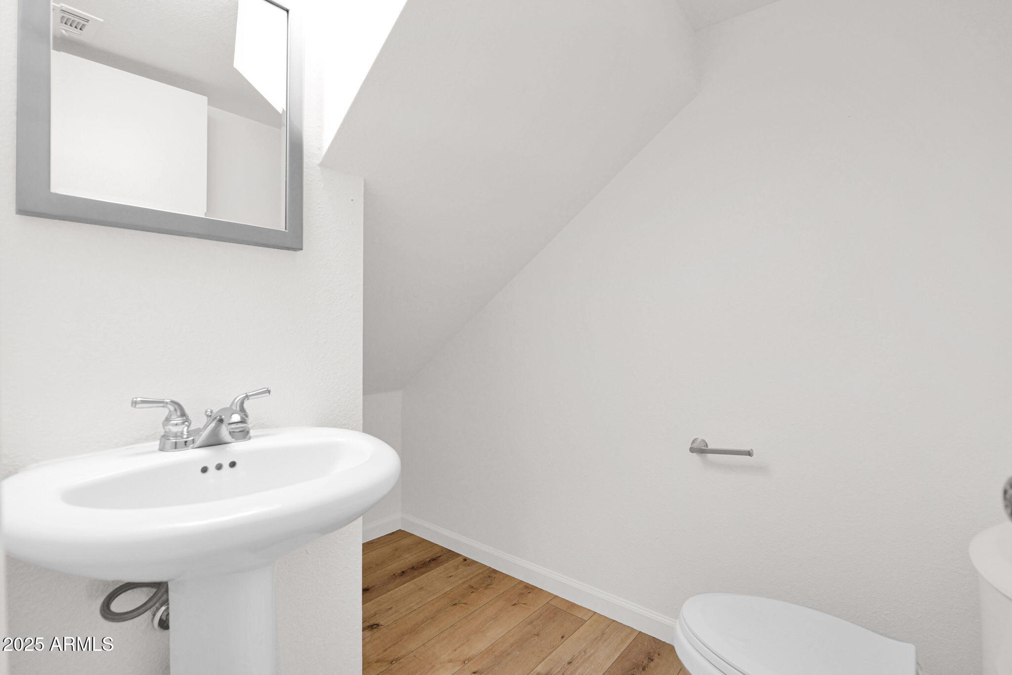 21844 North 41st Street Phoenix, AZ 85050 - Photo 10 of 18 12-web-or-mls-P1314433