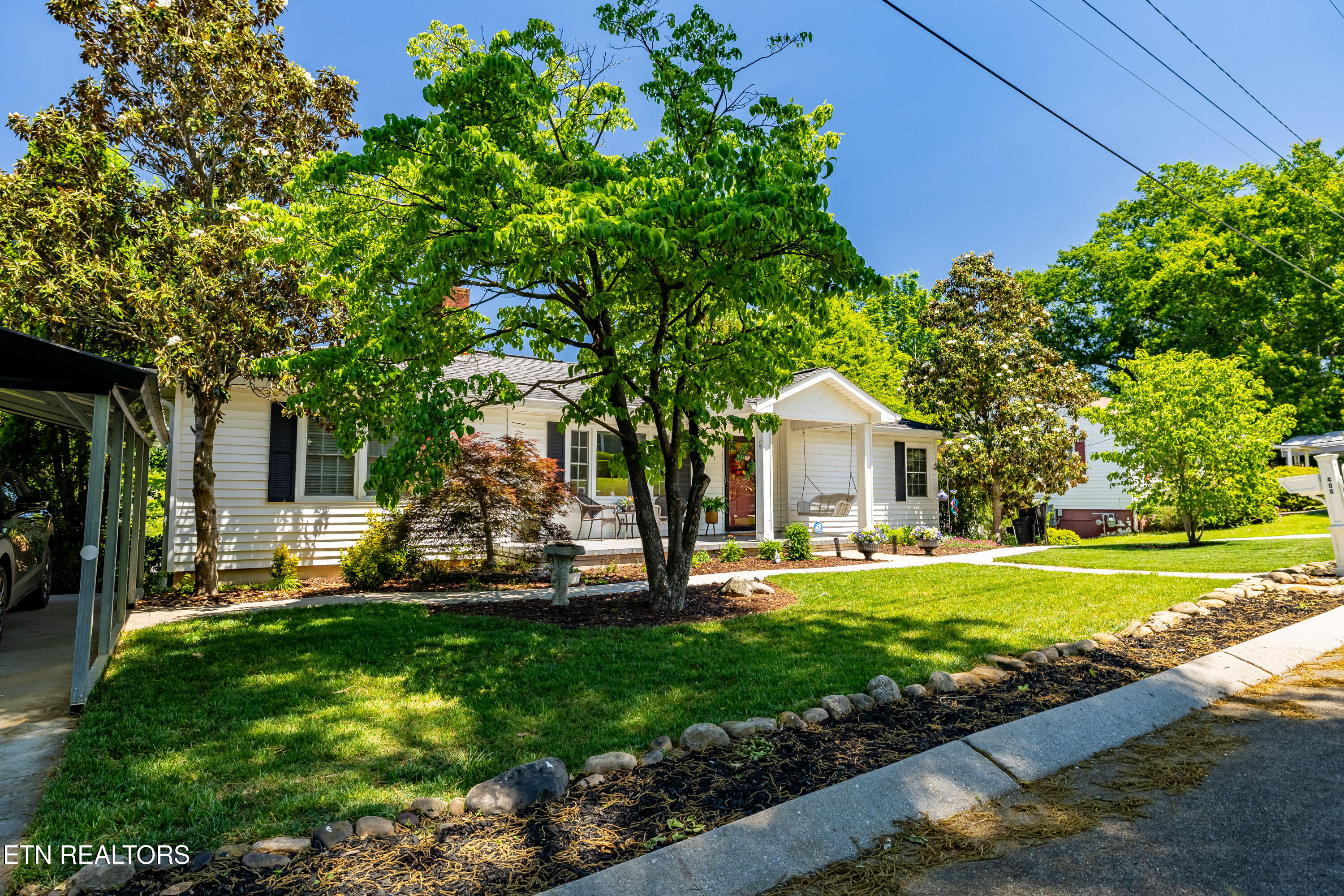 406 Chestnut Street Sweetwater, TN 37874 - Photo 1 of 46 406ChestnutSt-118