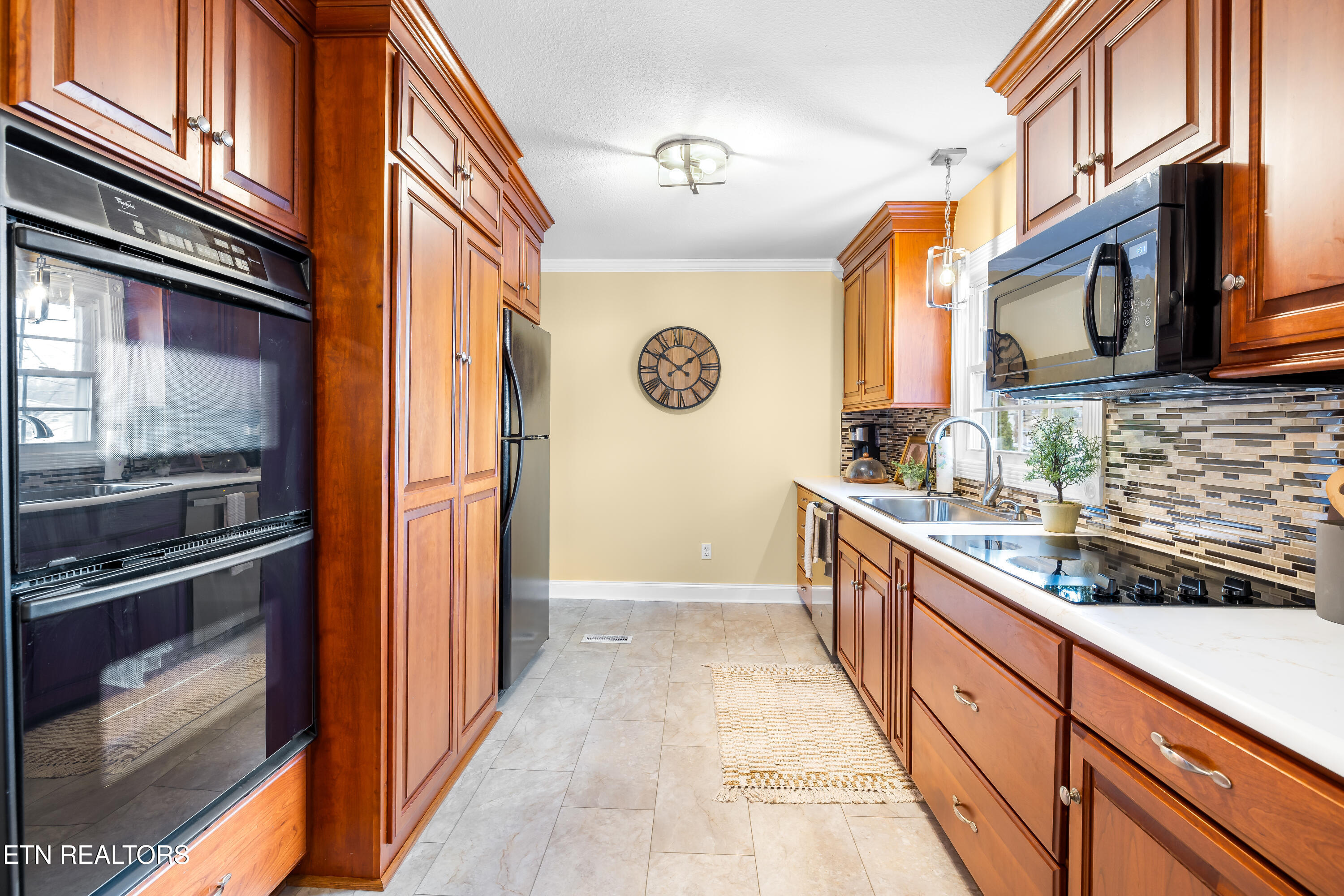 406 Chestnut Street Sweetwater, TN 37874 - Photo 15 of 46 406ChestnutSt-9