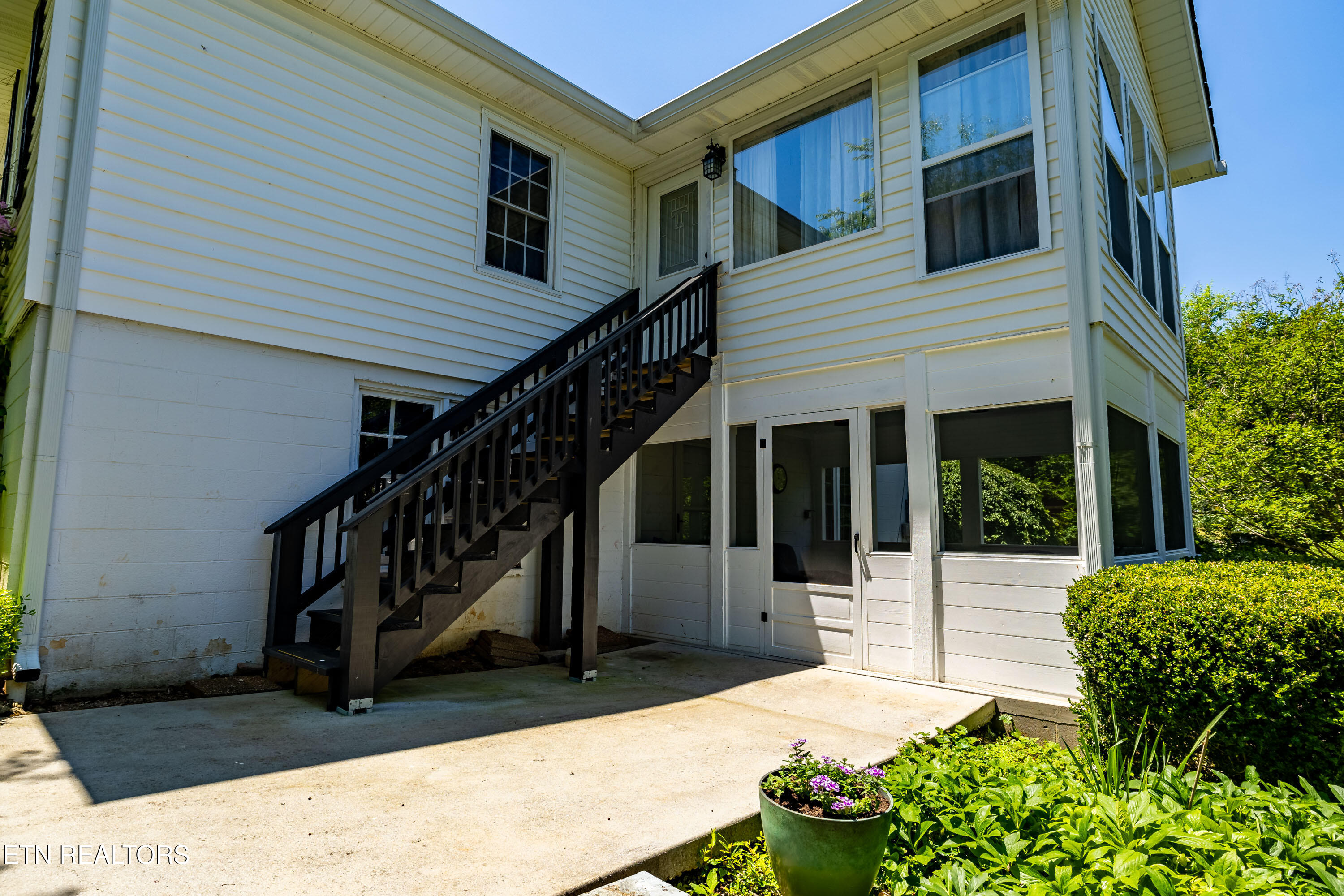 406 Chestnut Street Sweetwater, TN 37874 - Photo 38 of 46 406ChestnutSt-104
