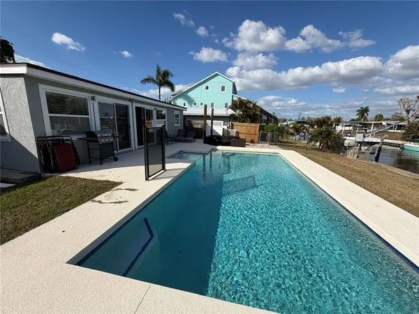 $3,900 | 716 Ixora Avenue, Ellenton, FL 34222