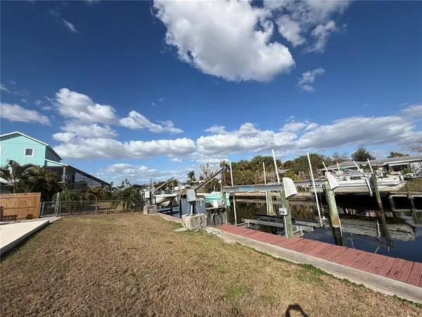 $3,900 | 716 Ixora Avenue, Ellenton, FL 34222