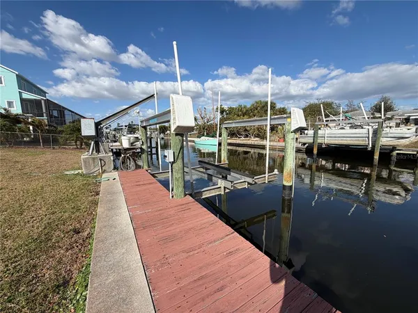 $3,900 | 716 Ixora Avenue, Ellenton, FL 34222