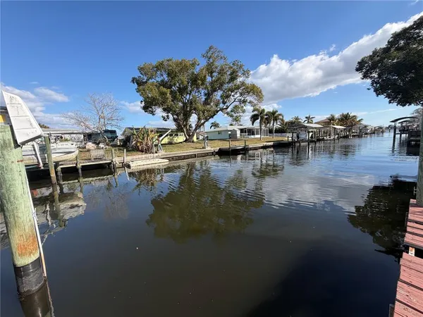 $3,900 | 716 Ixora Avenue, Ellenton, FL 34222