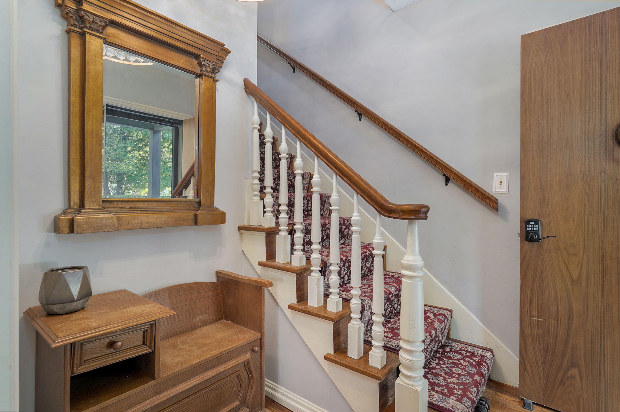 956 East University Street Springfield, MO 65807 - Photo 29 of 76 Let's go upstairs