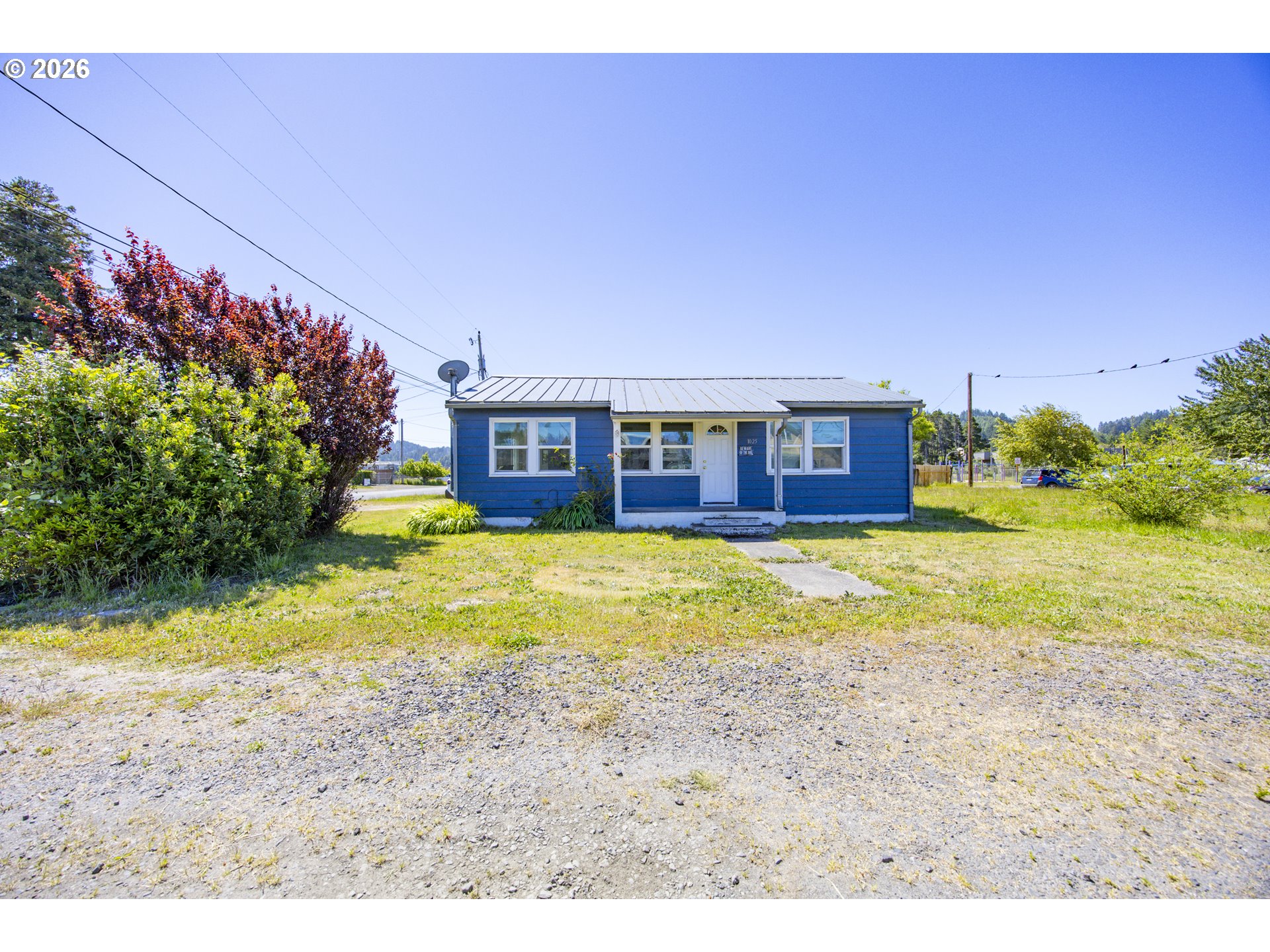 1025 North Lake Road Lakeside, OR 97449 - Photo 2 of 31