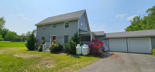 $299,500 | 377 Bigelow Hill Road, Skowhegan, ME 04976