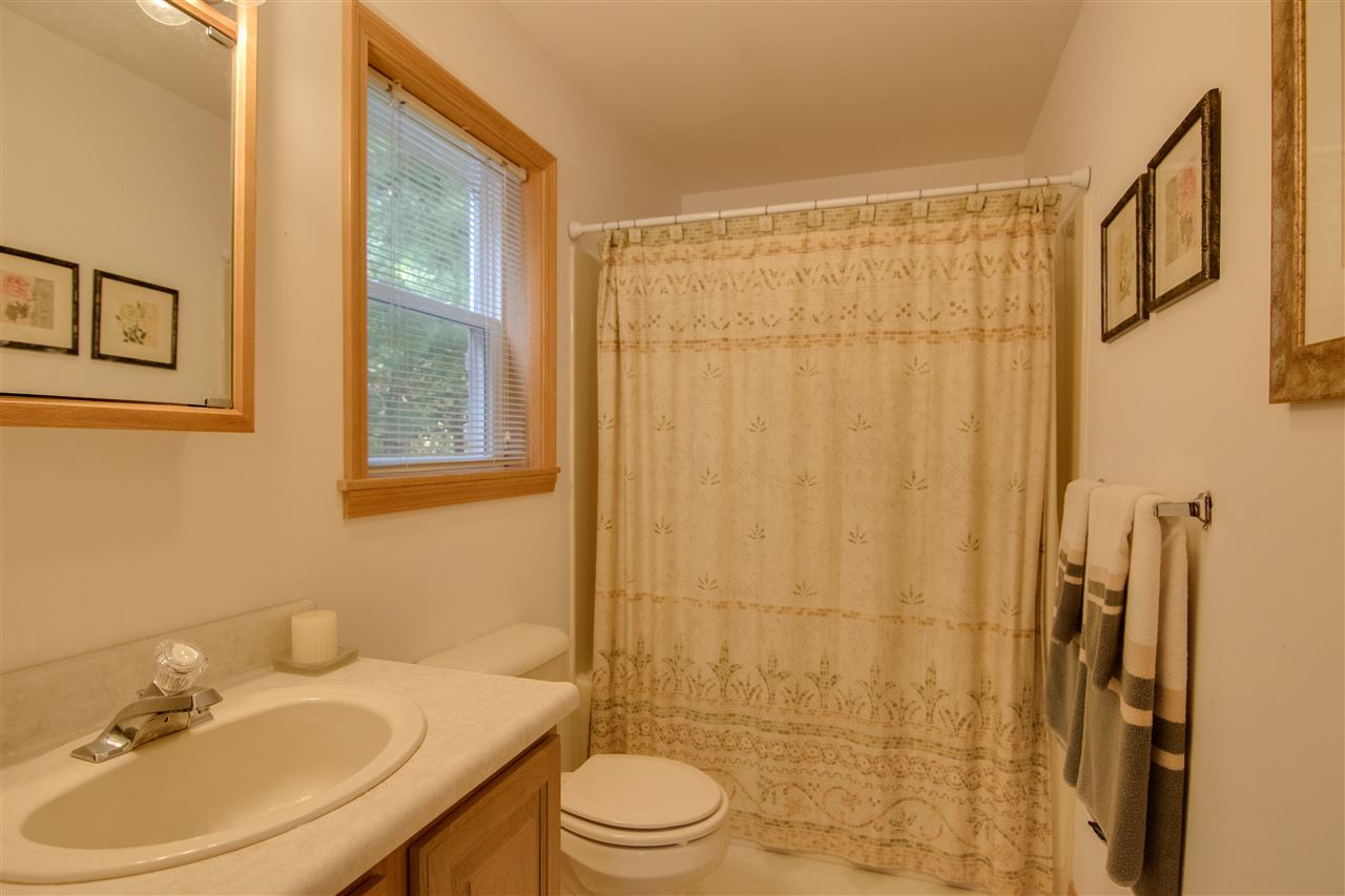38 Northpointe Road Thornton, NH 03285 - Photo 12 of 27