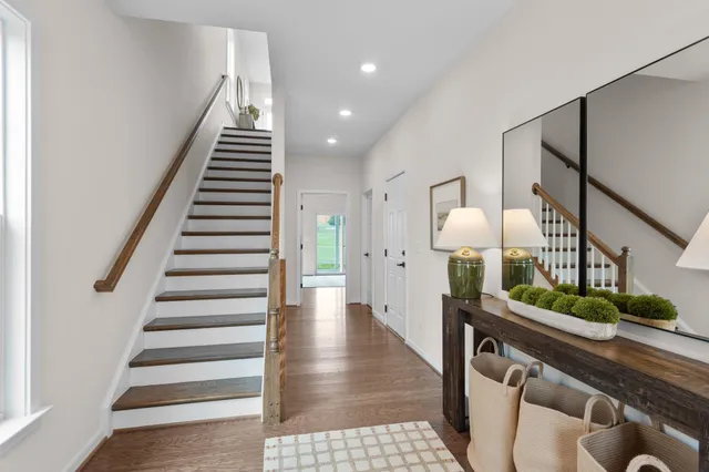 a view of entryway and hall