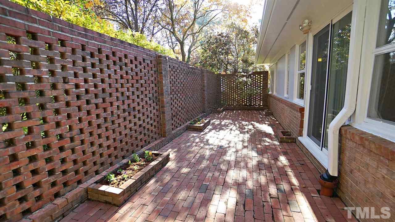 5505 Alpine Drive Raleigh, NC 27609 - Photo 4 of 30