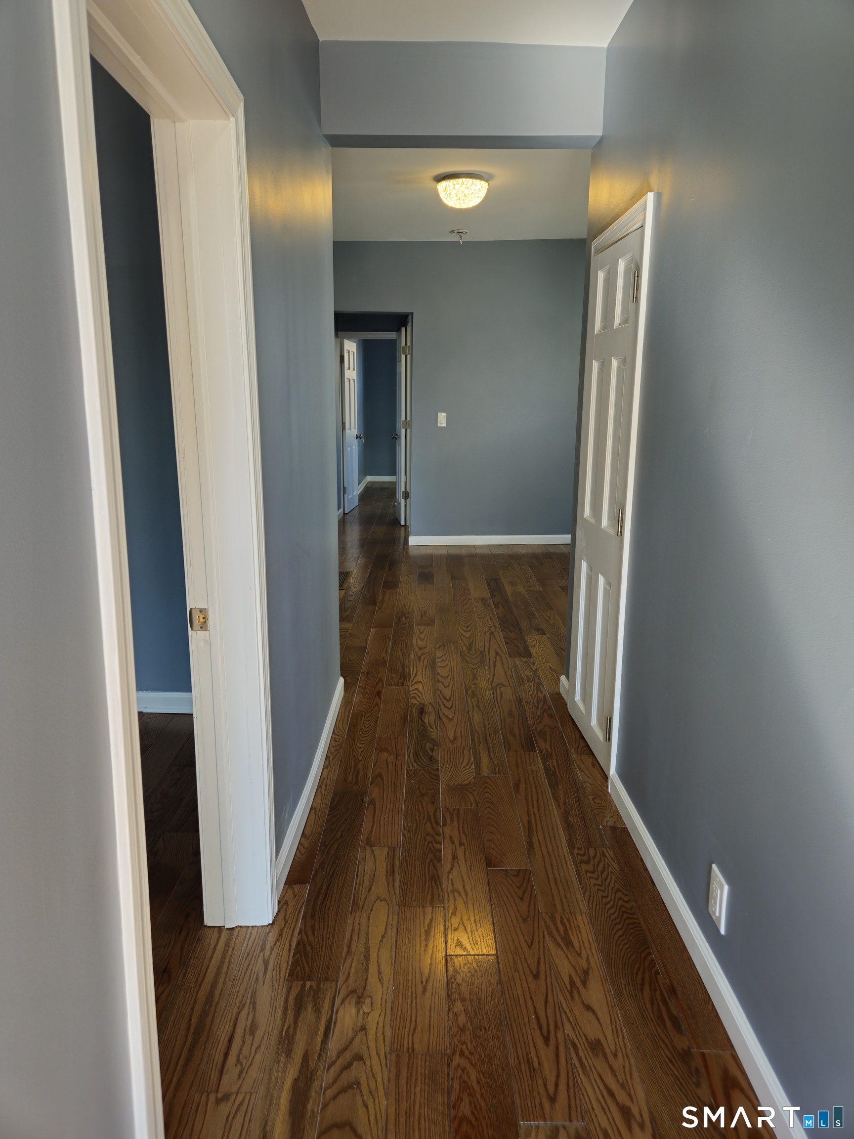 25 Lexington Street Hamden, CT 06514 - Photo 2 of 9 Entrance