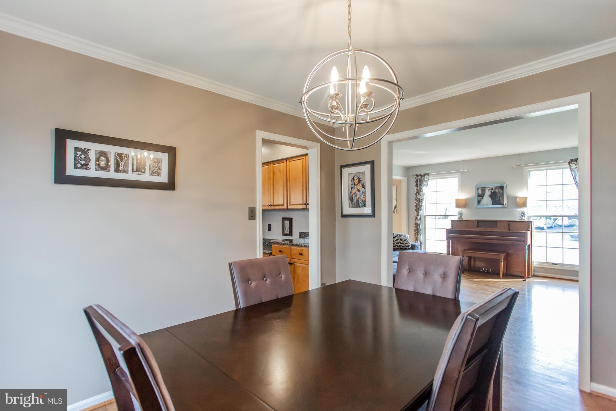12526 Rock Ridge Road Herndon, VA 20170 - Photo 10 of 44 Gallery Image 10