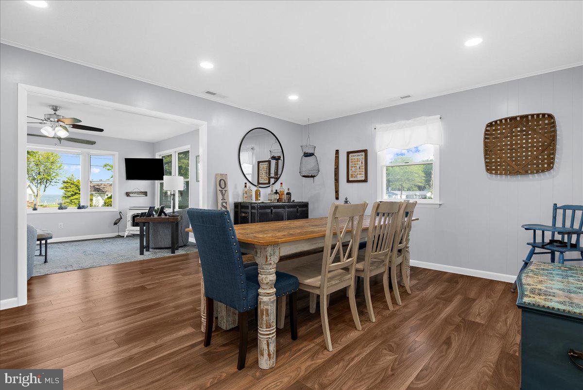 21271 Phillips Road Tilghman, MD 21671 - Photo 14 of 58 Dining Area