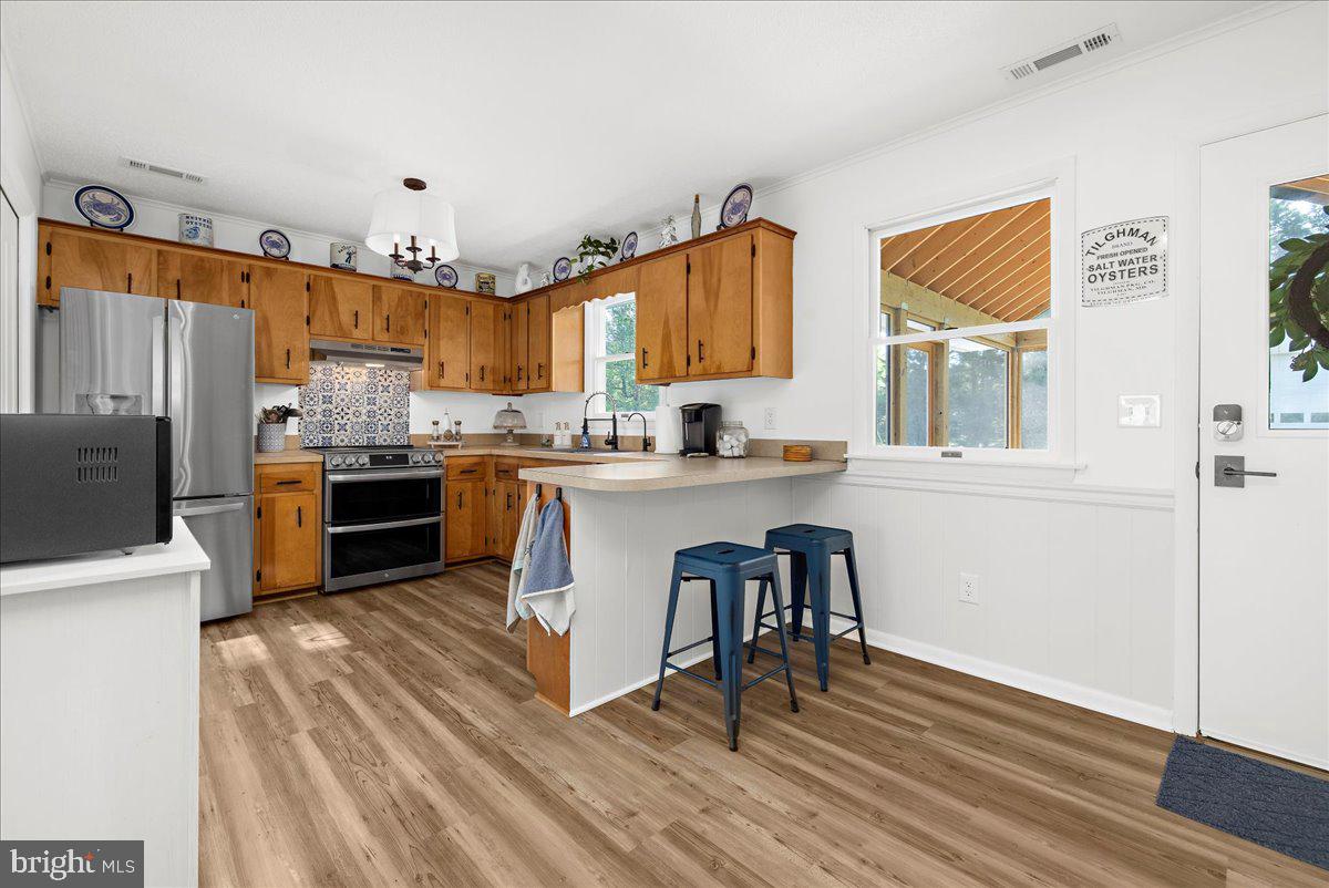 21271 Phillips Road Tilghman, MD 21671 - Photo 19 of 58 Kitchen
