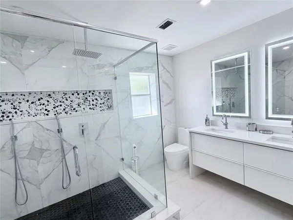 $6,000 | 3364 Espanola Drive, Sarasota, FL 34239