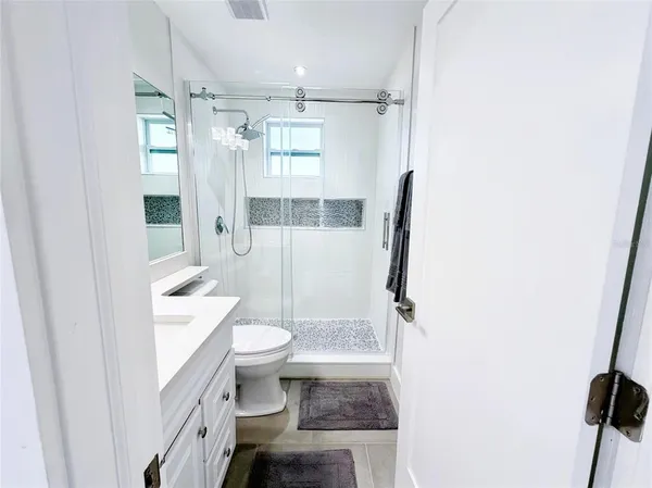 $6,000 | 3364 Espanola Drive, Sarasota, FL 34239