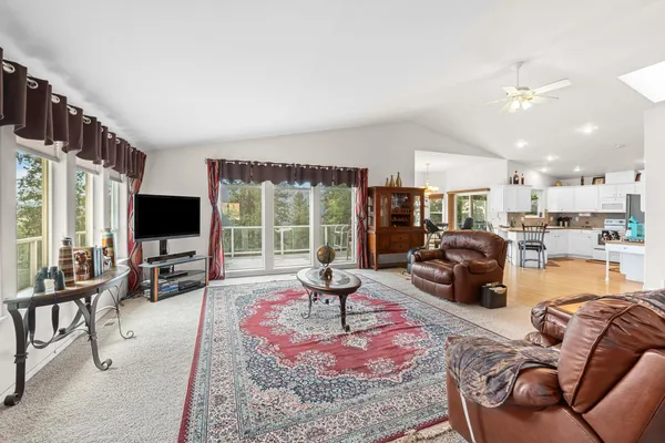 $870,000 | 2024 Summit Valley Road, Addy, WA 99101