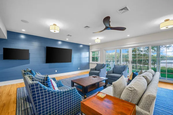 $7,950,000 | 240 Baxter Neck Road, Marstons Mills, MA 02648