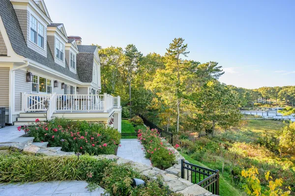 $7,950,000 | 240 Baxter Neck Road, Marstons Mills, MA 02648