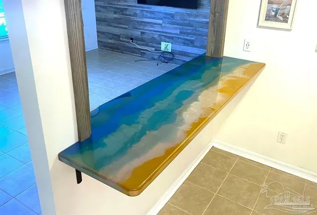 a view of an outdoor space