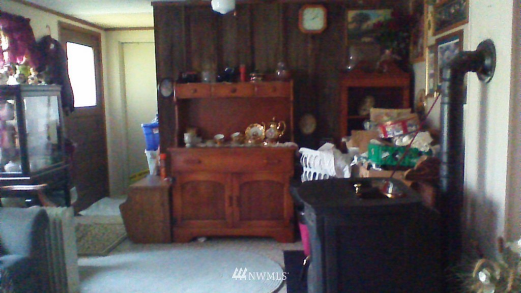153 Kennedy Road Onalaska, WA 98570 - Photo 10 of 12 Gallery Image 10