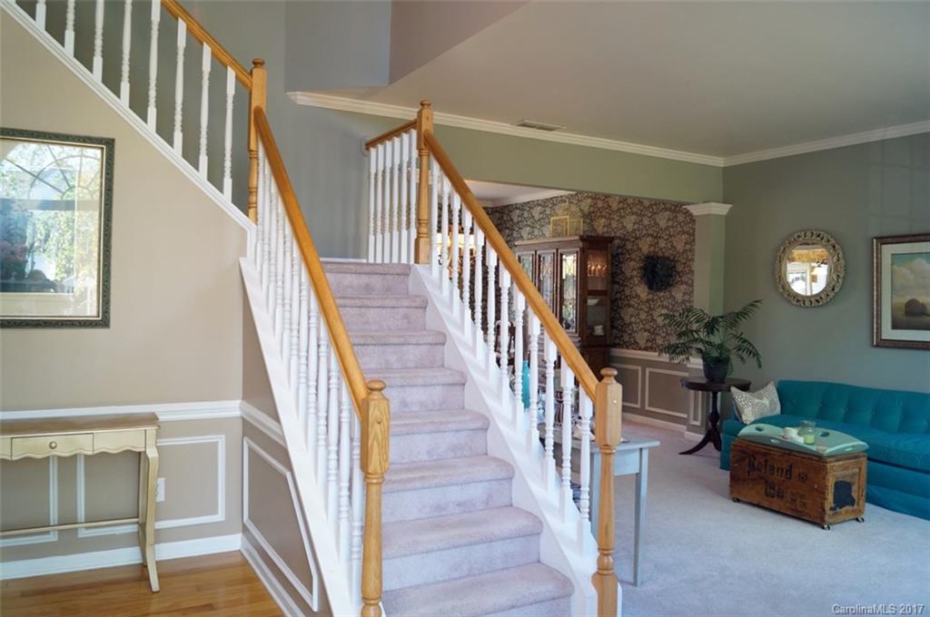 2236 Winthorp Ridge Road Charlotte, NC 28270 - Photo 2 of 24 Gallery Image 2