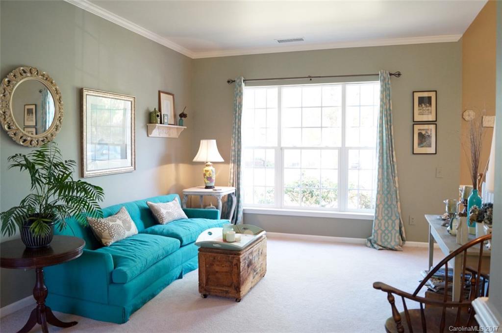 2236 Winthorp Ridge Road Charlotte, NC 28270 - Photo 5 of 24 Gallery Image 5