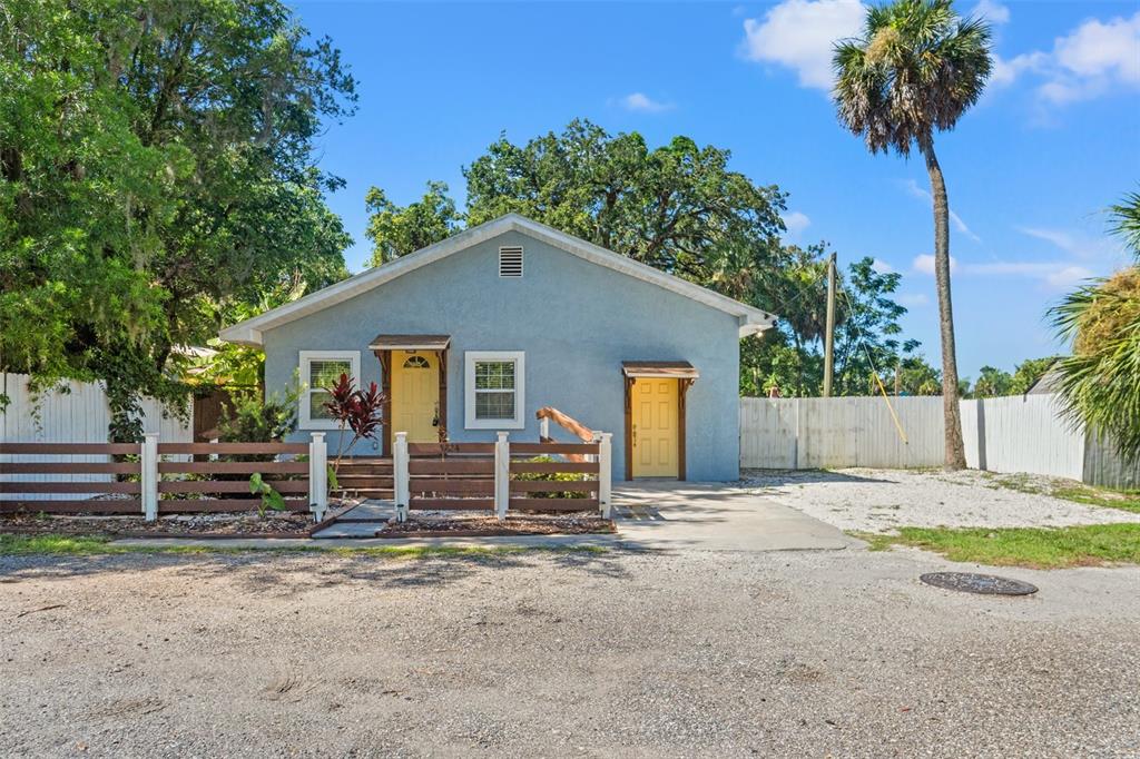 5724 Casson Avenue New Port Richey, FL 34652 - Photo 2 of 43