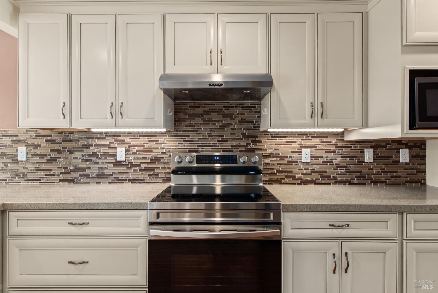 304 Mockingbird Circle Santa Rosa, CA 95409 - Photo 24 of 50 Gallery Image 24