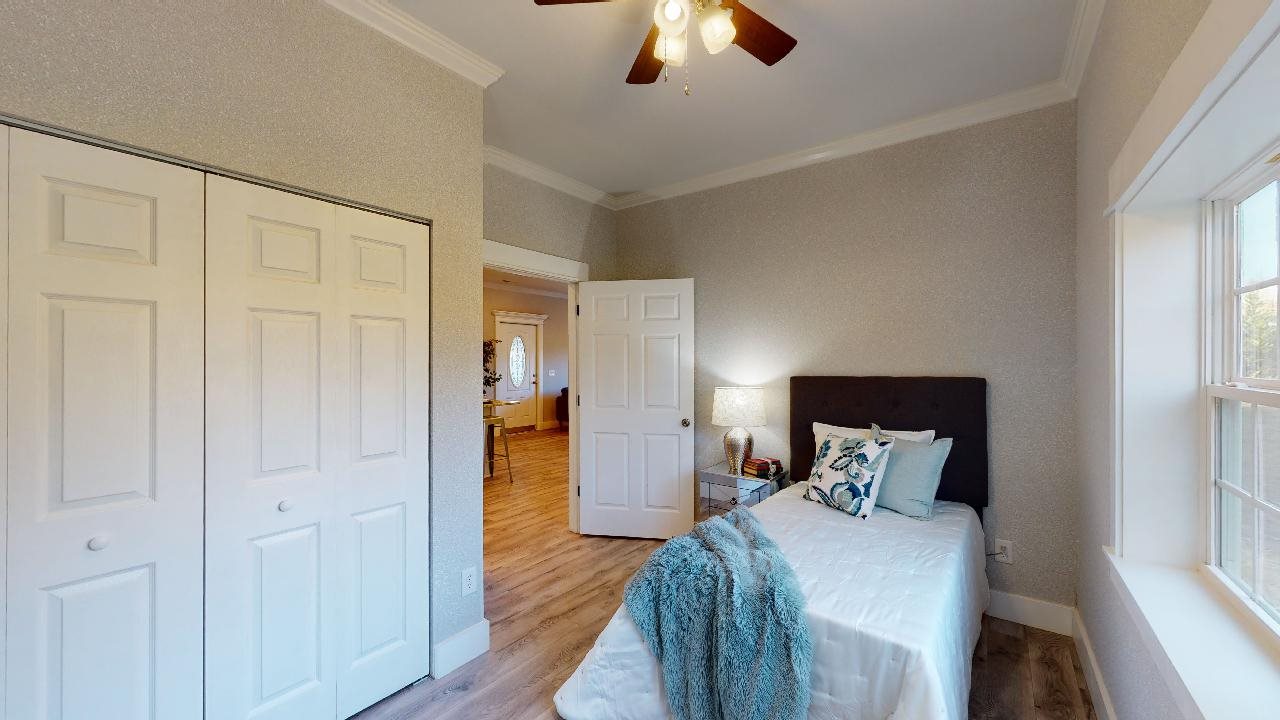 111 Thompson Road Wellford, SC 29385 - Photo 19 of 29