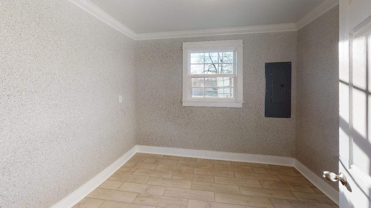 111 Thompson Road Wellford, SC 29385 - Photo 26 of 29