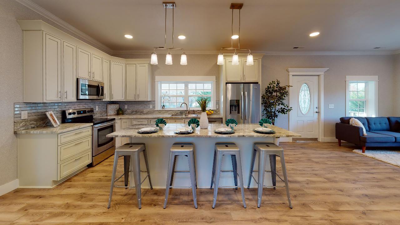 111 Thompson Road Wellford, SC 29385 - Photo 10 of 29