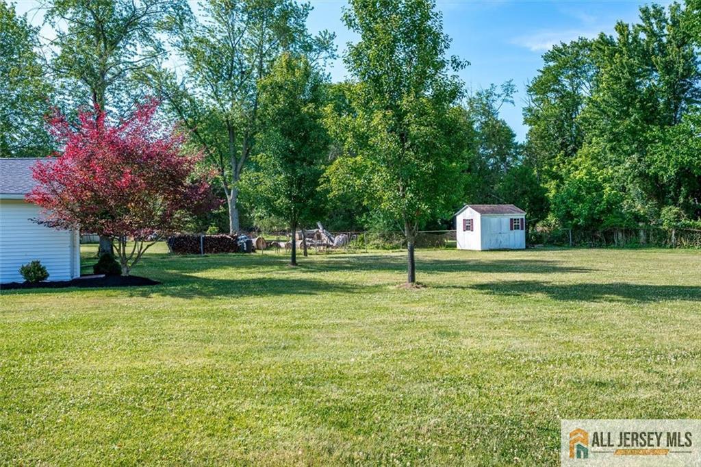39 Kendall Road Kendall Park, NJ 08824 - Photo 37 of 41