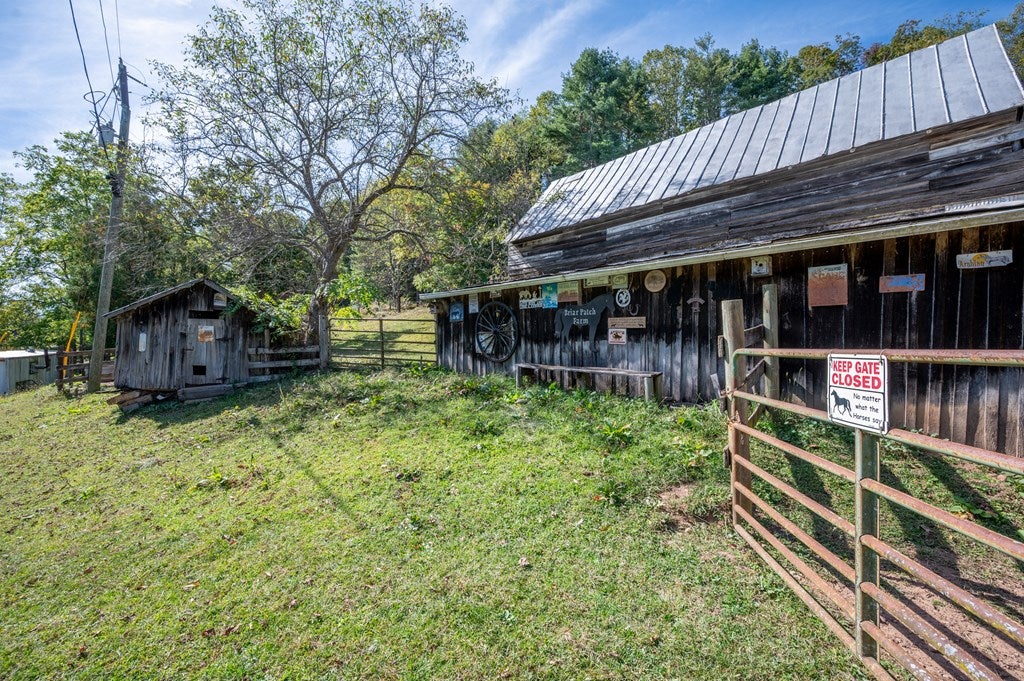749 Knight Road Rural Retreat, VA 24368 - Photo 28 of 76 Gallery Image 28
