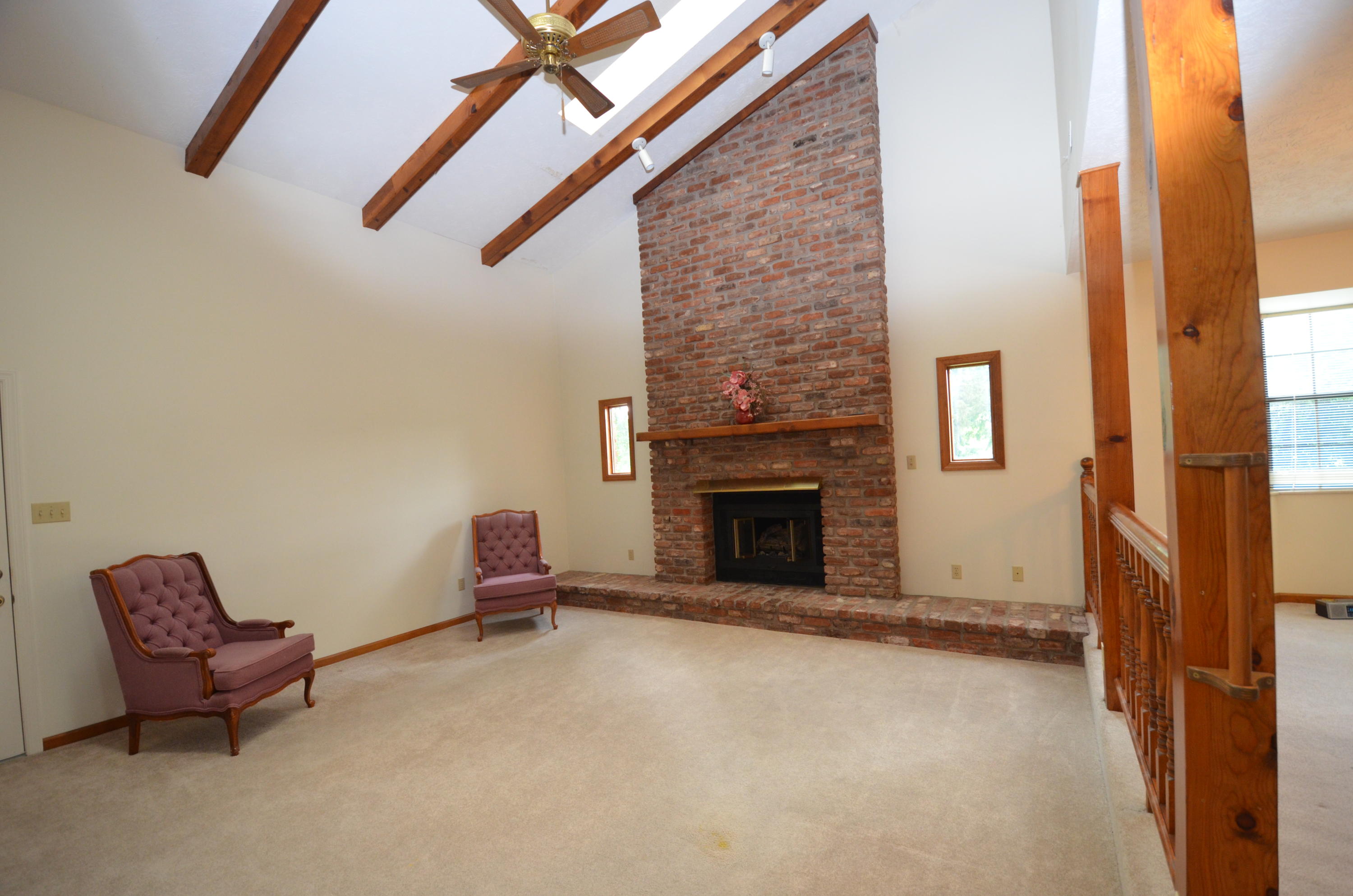 167 Golfcrest Lane Oak Ridge, TN 37830 - Photo 3 of 15 DSC_0640