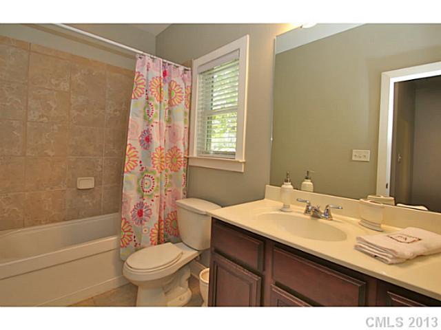 1641 Club Road Charlotte, NC 28205 - Photo 11 of 15 Gallery Image 11