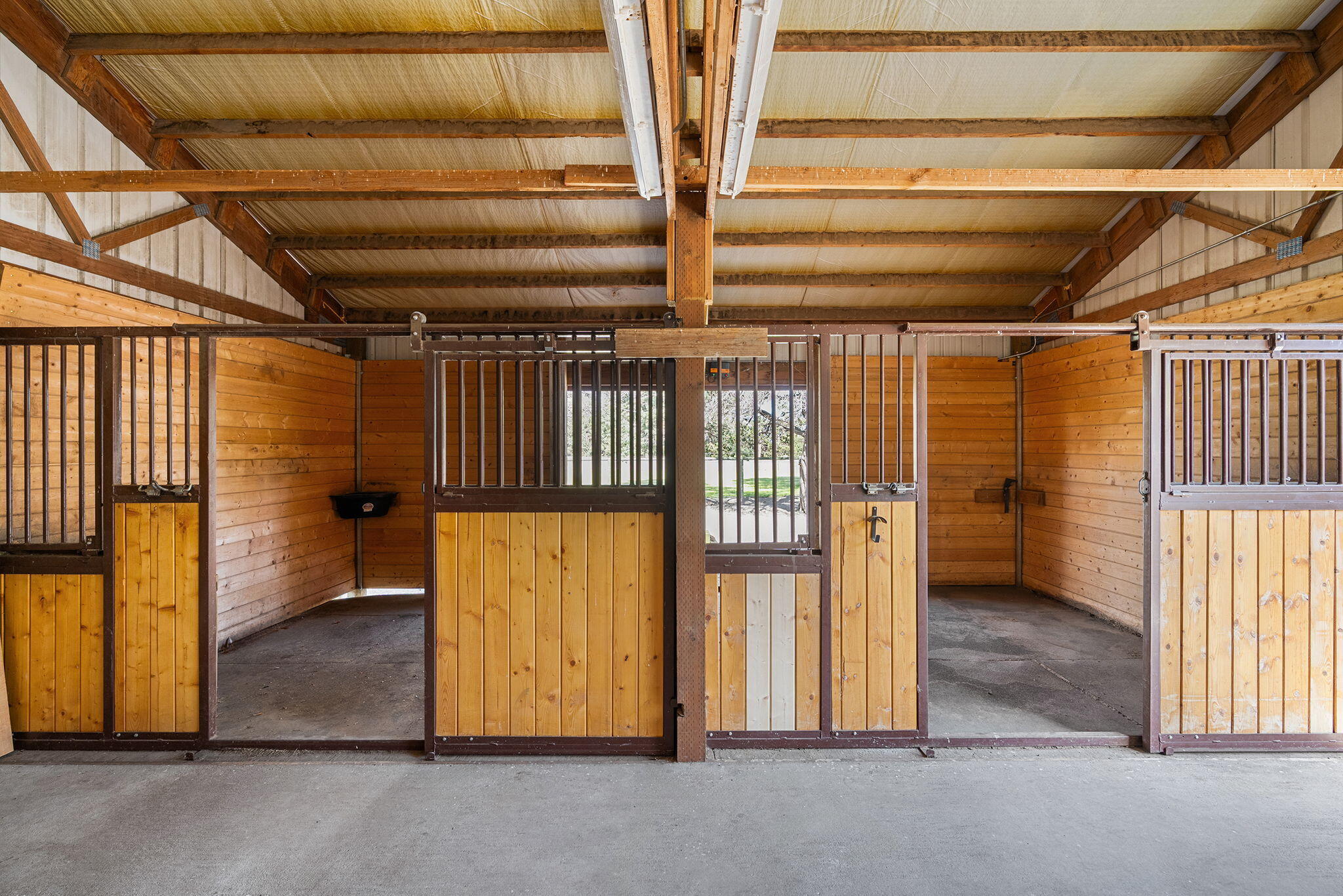 61935 Ten Barr Ranch Road Bend, OR 97701 - Photo 89 of 124