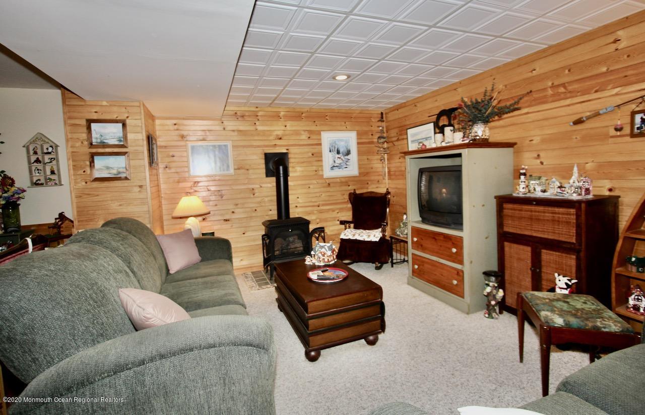 306 Valley Road Neptune Township, NJ 07753 - Photo 18 of 27 306 Valley - 4