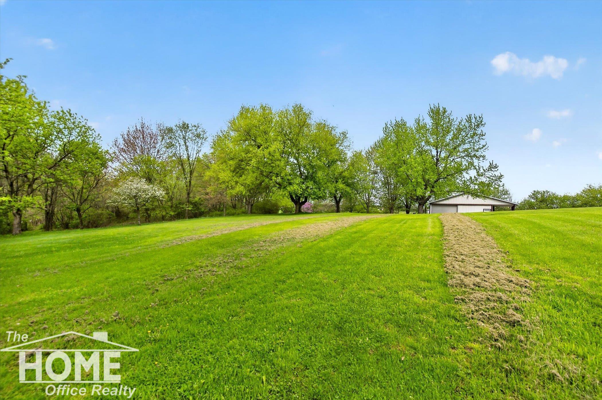 6444 Grand River Road Bancroft, MI 48414 - Photo 40 of 41