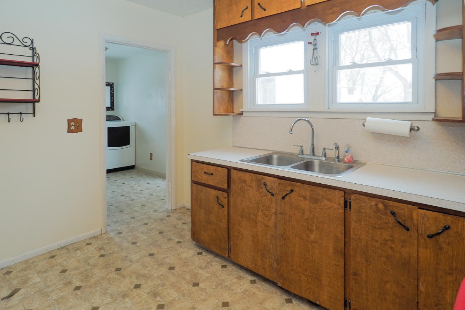 1004 South Constantine Street Three Rivers, MI 49093 - Photo 10 of 18 1004 Constantine St-110